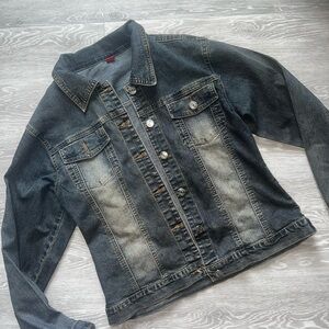 Classic Women's Dark Wash Denim Jacket